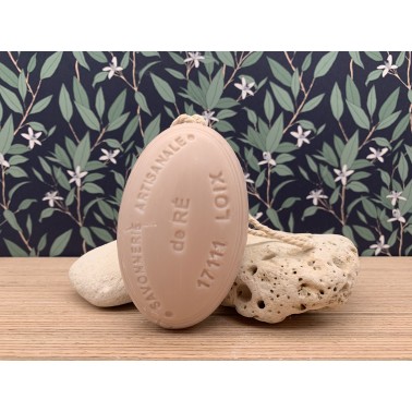 Savon artisanal parfumé poudre d'amour